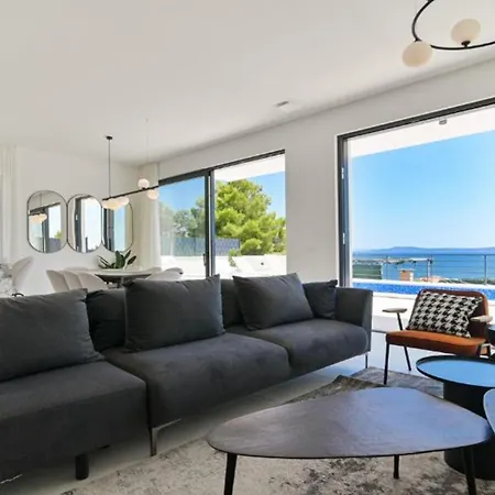 Olive 别墅 特罗吉尔